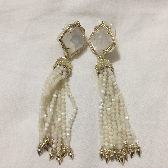 Kendra Scott Jewelry - NEW Kendra Scott Misha Ivory Pearl Tassel Earrings